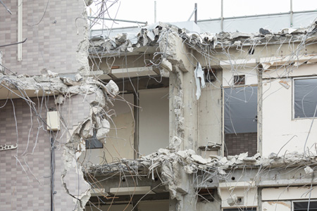 鉄筋コンクリート構造物解体工事